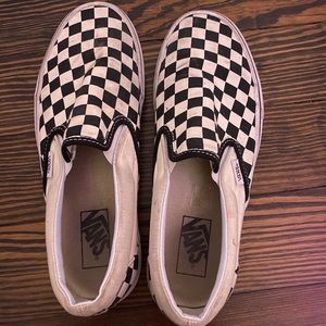 women’s checkered vans
